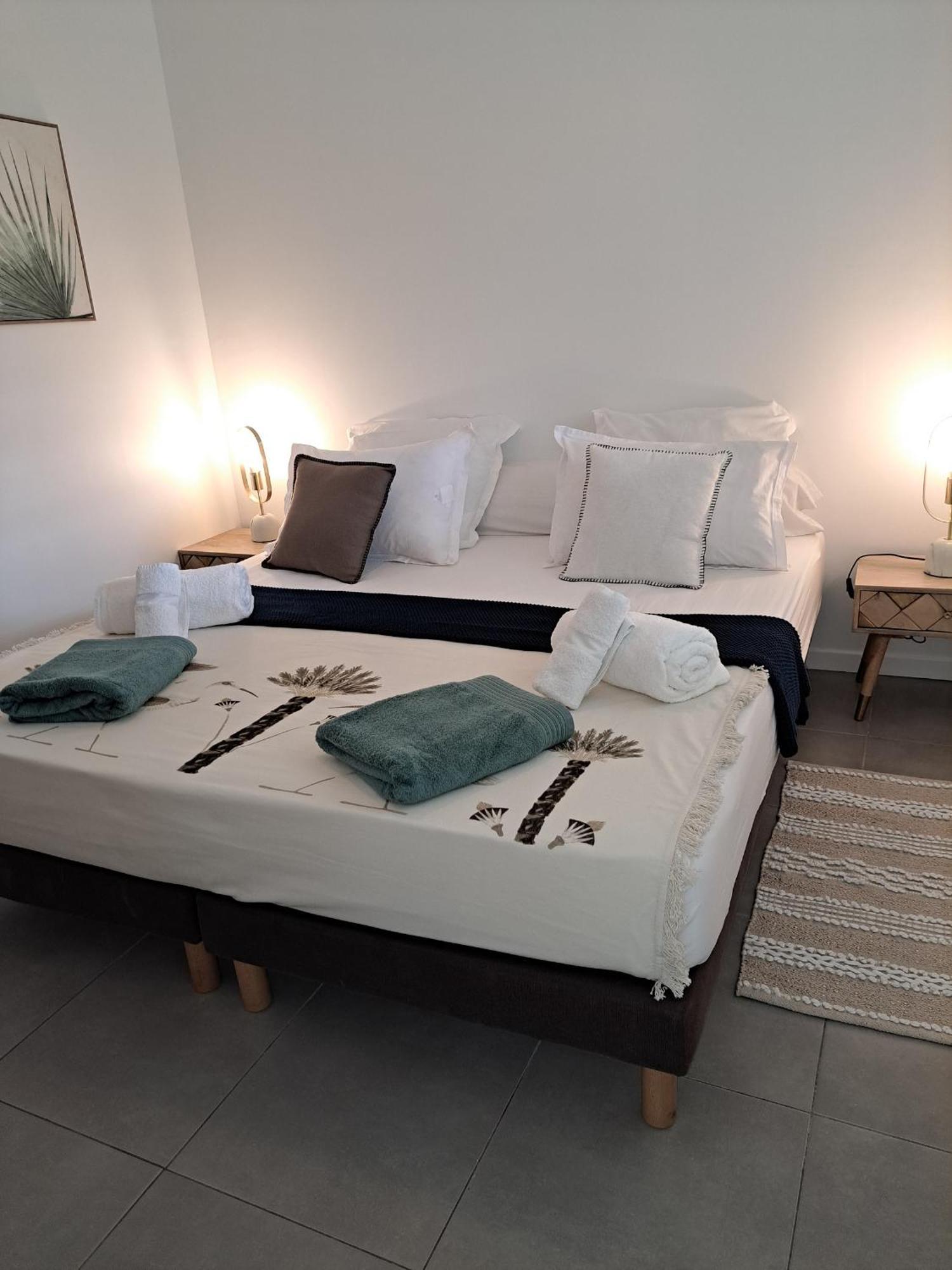 Les Villas Jalnas Logement Hateya Ле-Труаз-Иле Экстерьер фото